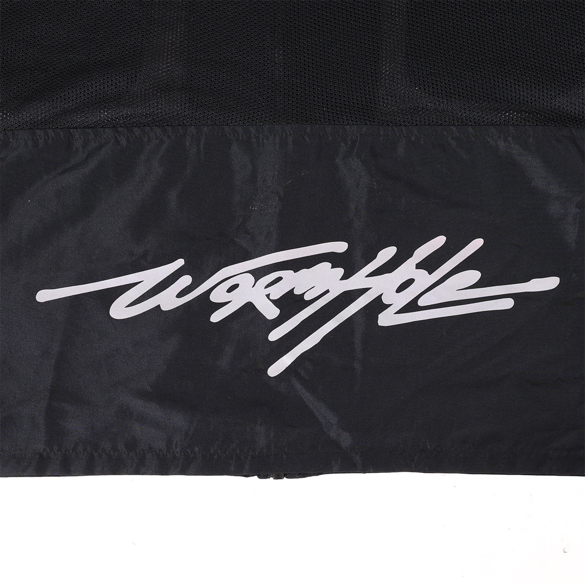 Wormhole Merch 4 Pockets Elusive Tech Vest Black
