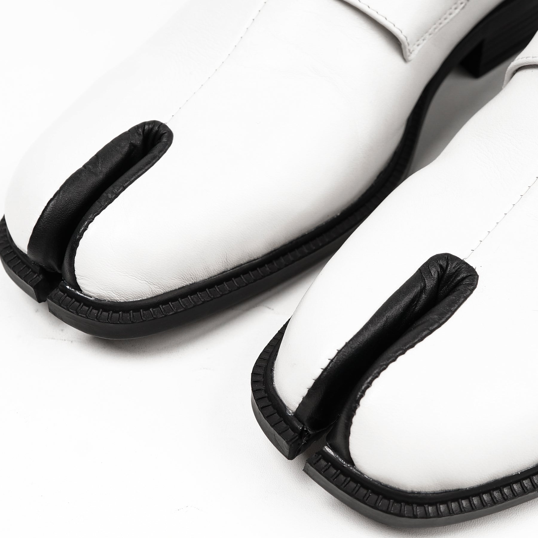Tabi Mules White