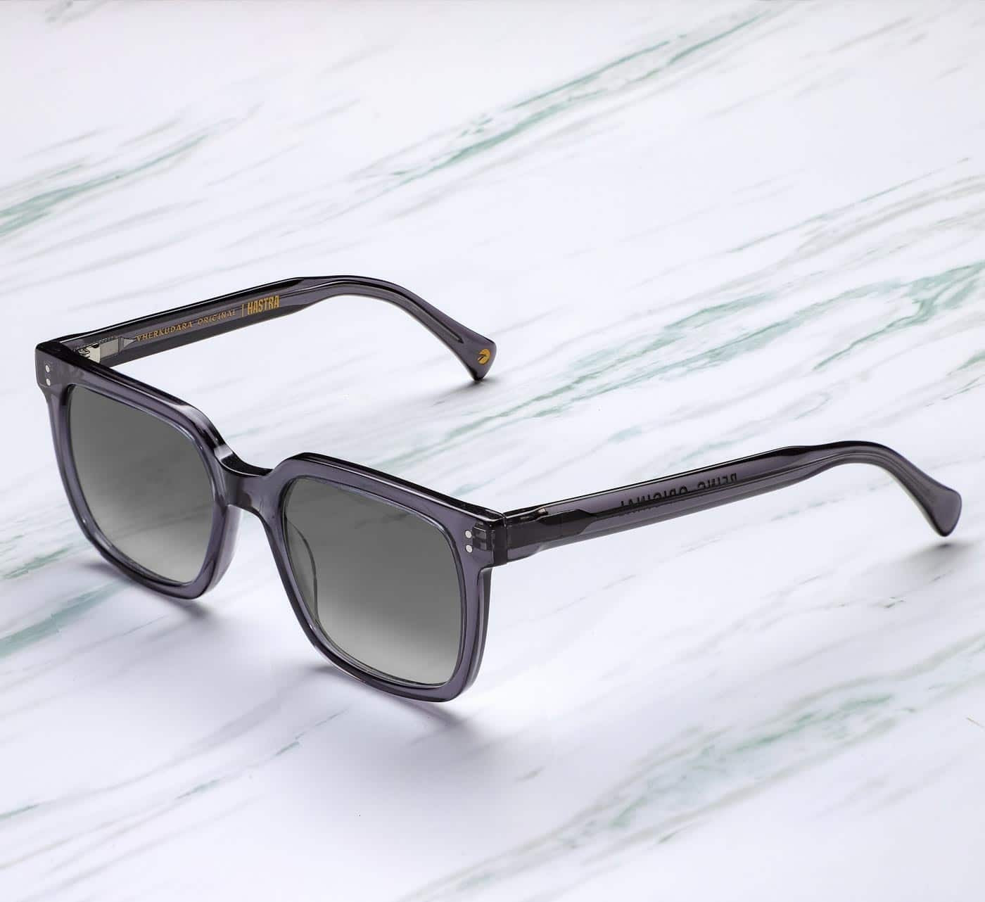 Vherkudara Acetate Hastra Black Gradation Lens