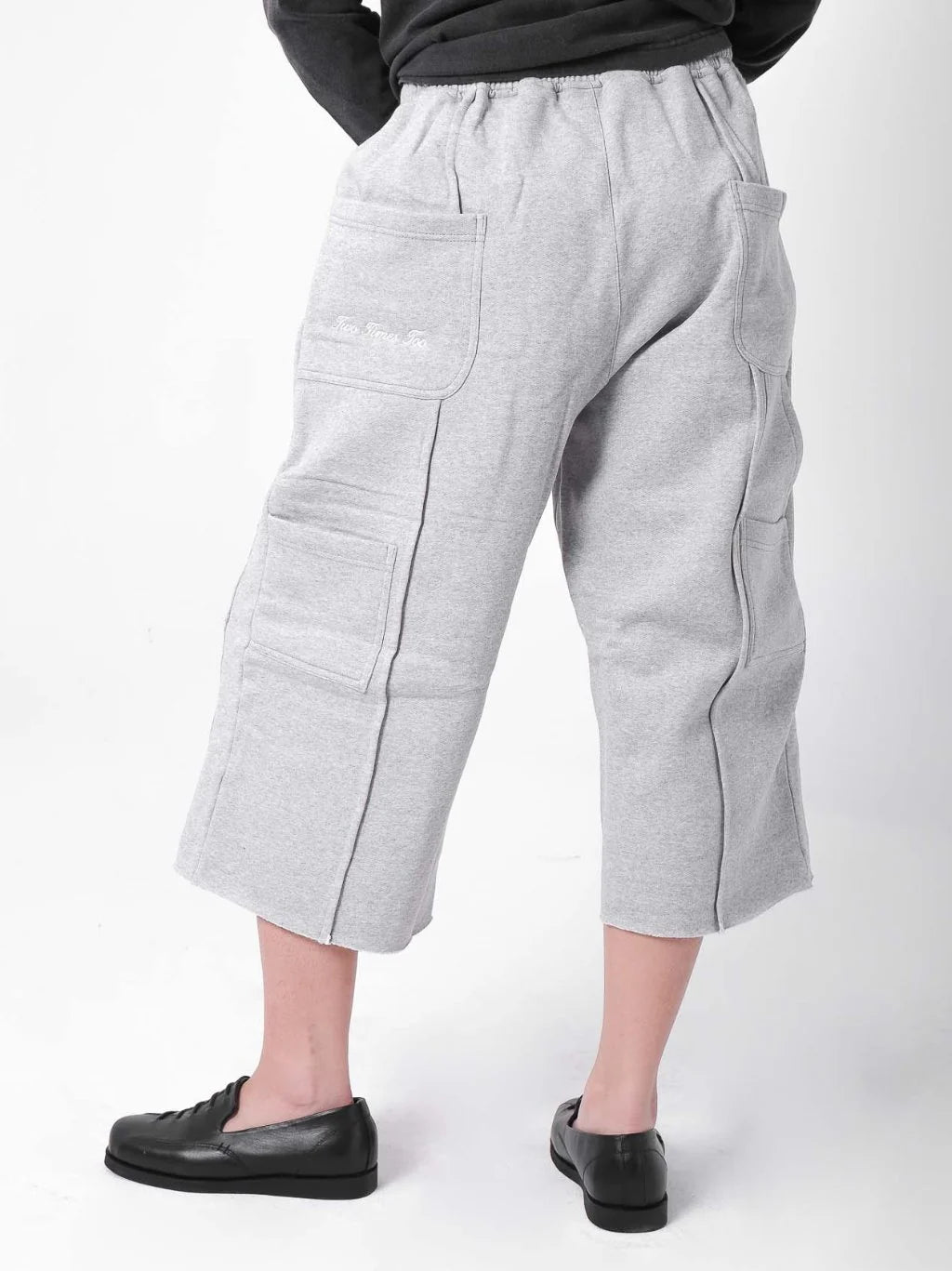 Two Times Too Double Knee Sweatpants Capri Light Grey