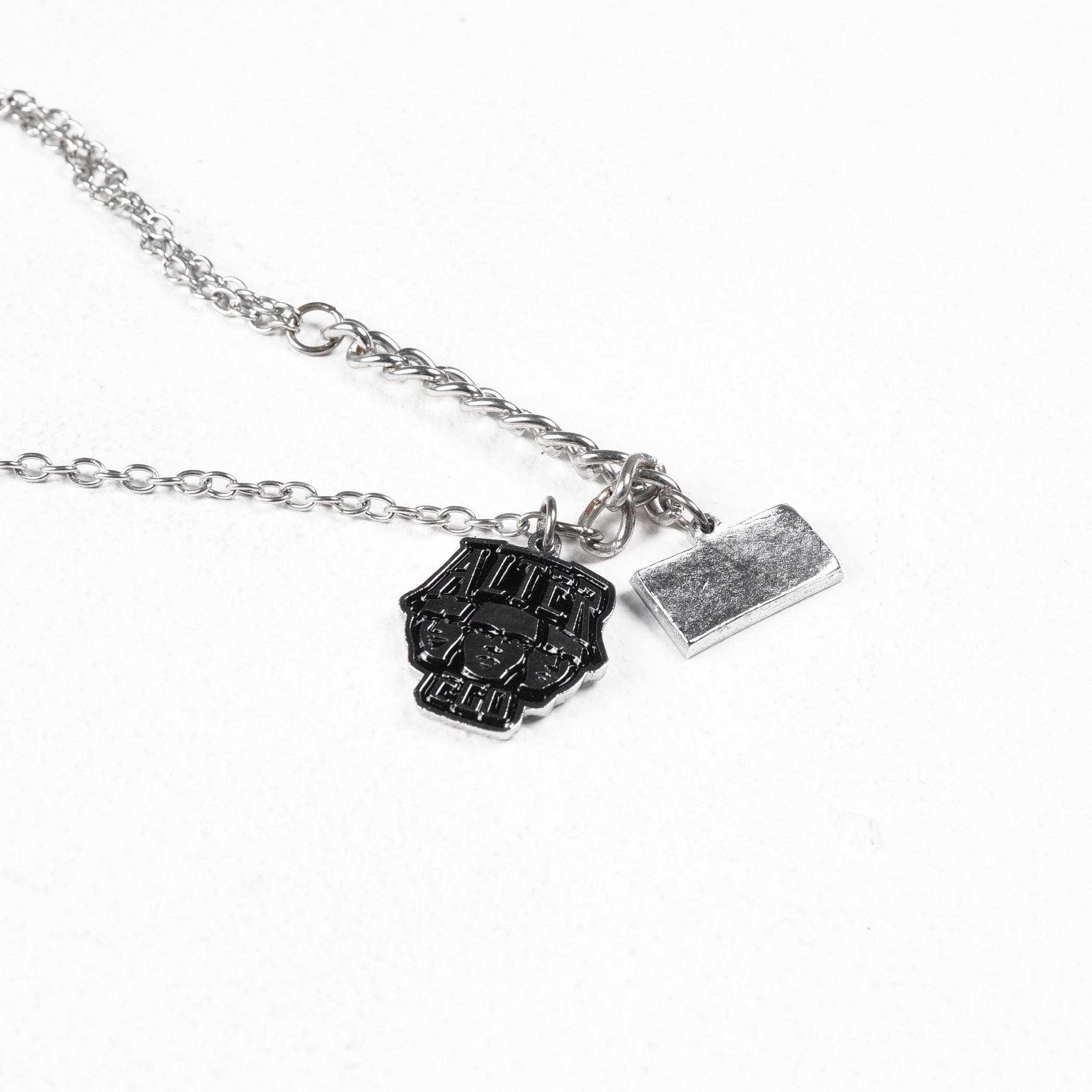 W.Essentiels x Alter Ego Darkpact Artifact Type 02 - Pendant